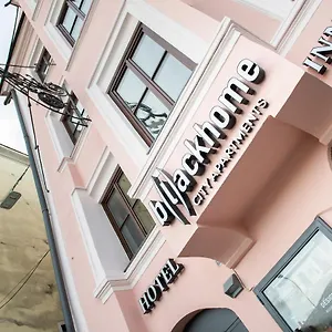 Aparthotel Blackhome Boutique I Contactless Check-in