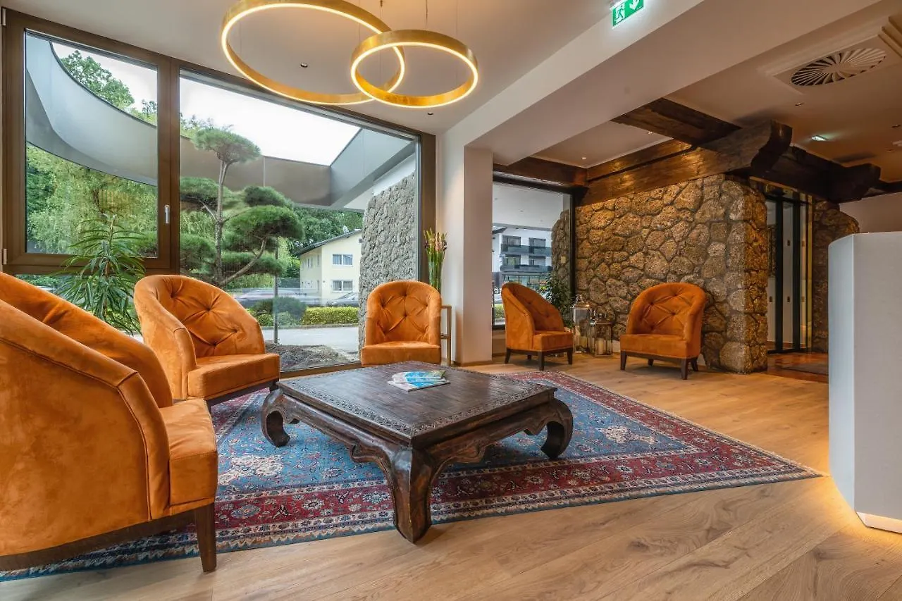 Hotel Hubertushof Anif