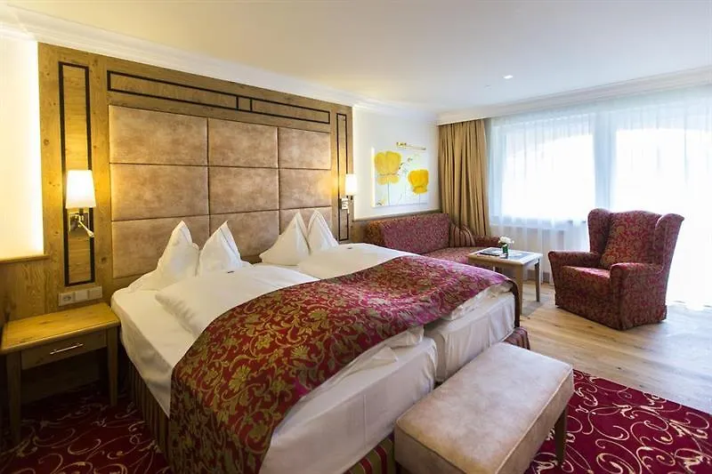 Hotel Hubertushof Anif