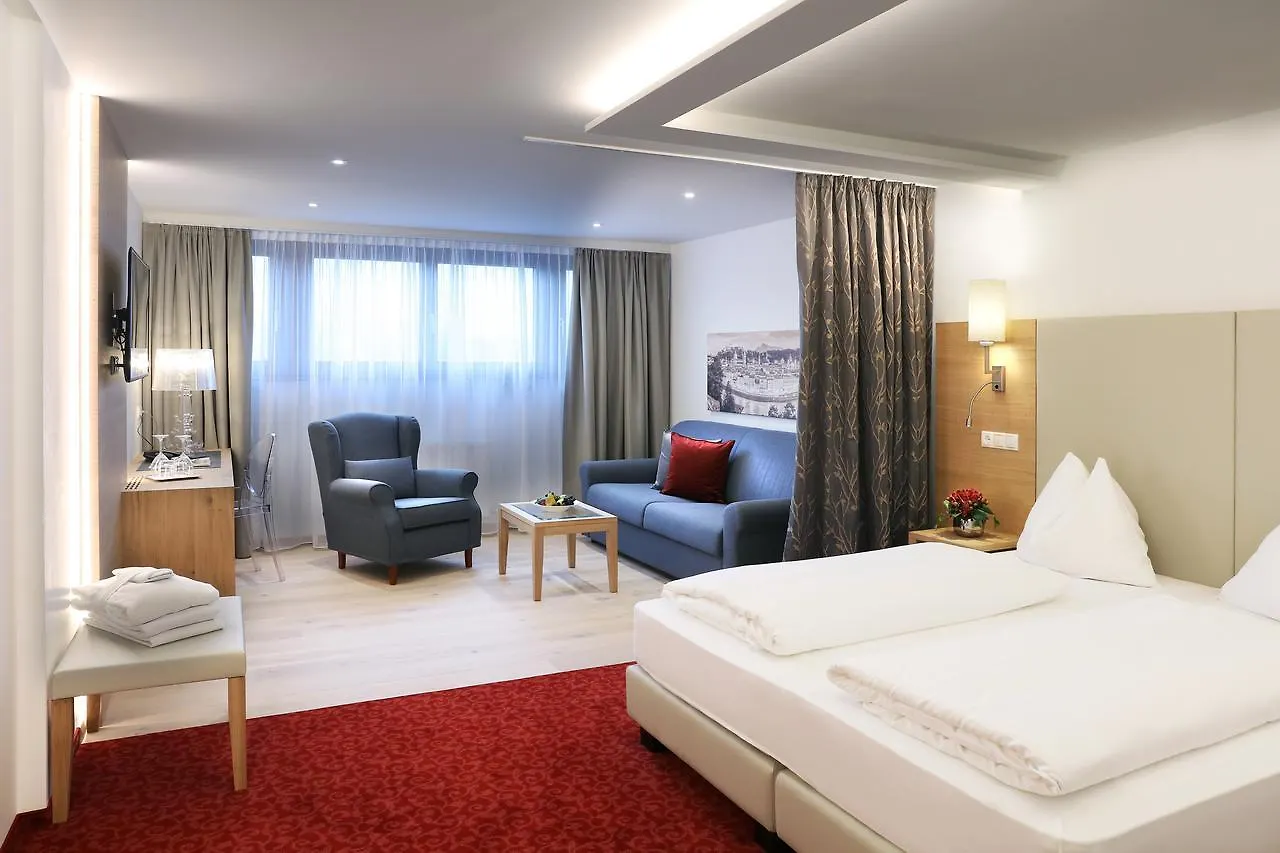 Hotel Hubertushof Anif