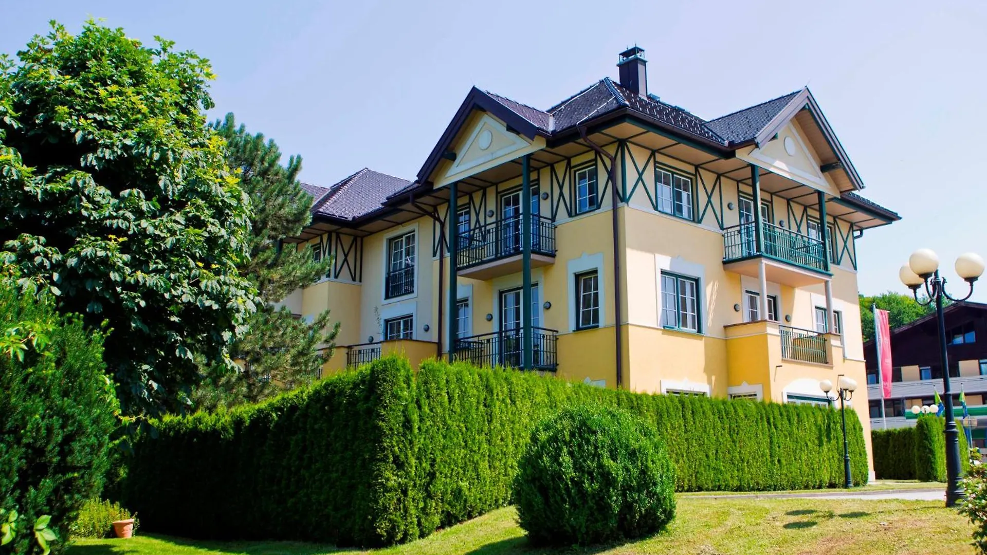 Hotel Hubertushof Anif